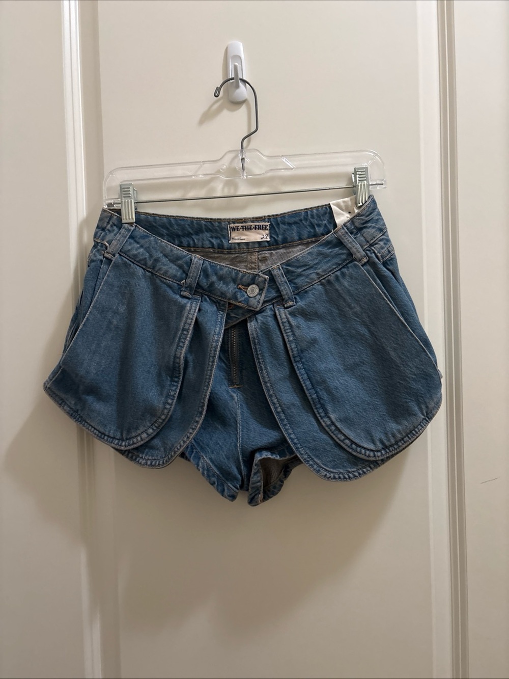 NWT Free People We The Free Prince Street Denim Shorts Boho Festival Size  28 - Picture 3 of 6
